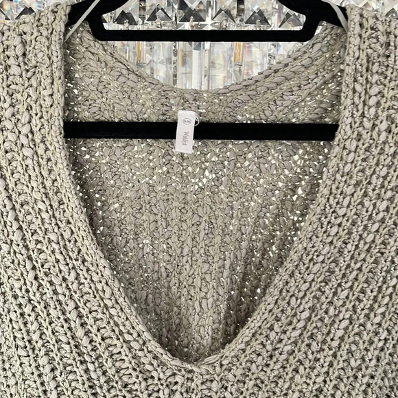 Oversized off the shoulder sweater - Picture 4 of 6